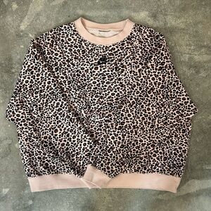 Nike cheetah print crew